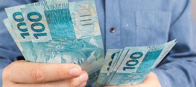 valores atrasados auxílio-acidente